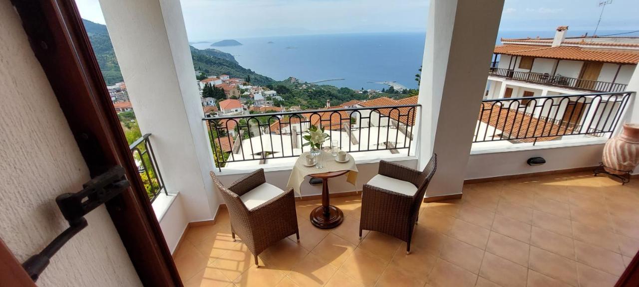 Horizon Studios With Sea View - Free Parking Glossa Bagian luar foto