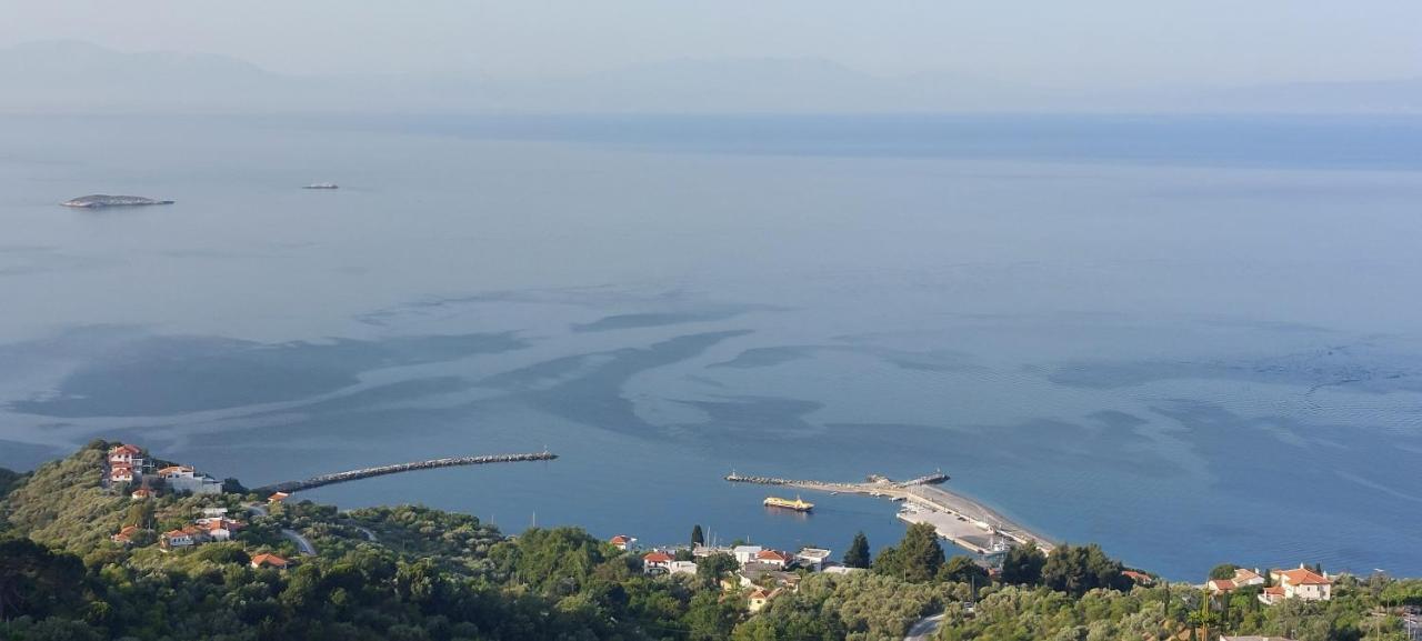 Horizon Studios With Sea View - Free Parking Glossa Bagian luar foto
